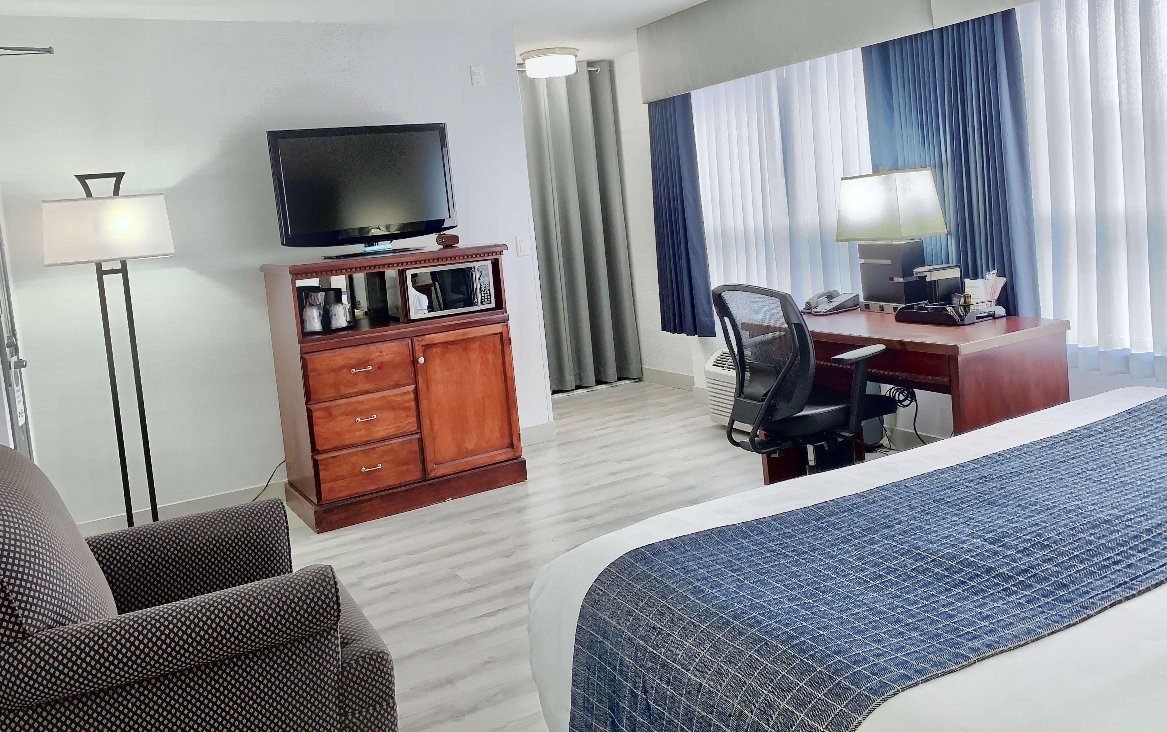 Best Western Plus Regency Inn And Conference Centre Abbotsford Esterno foto