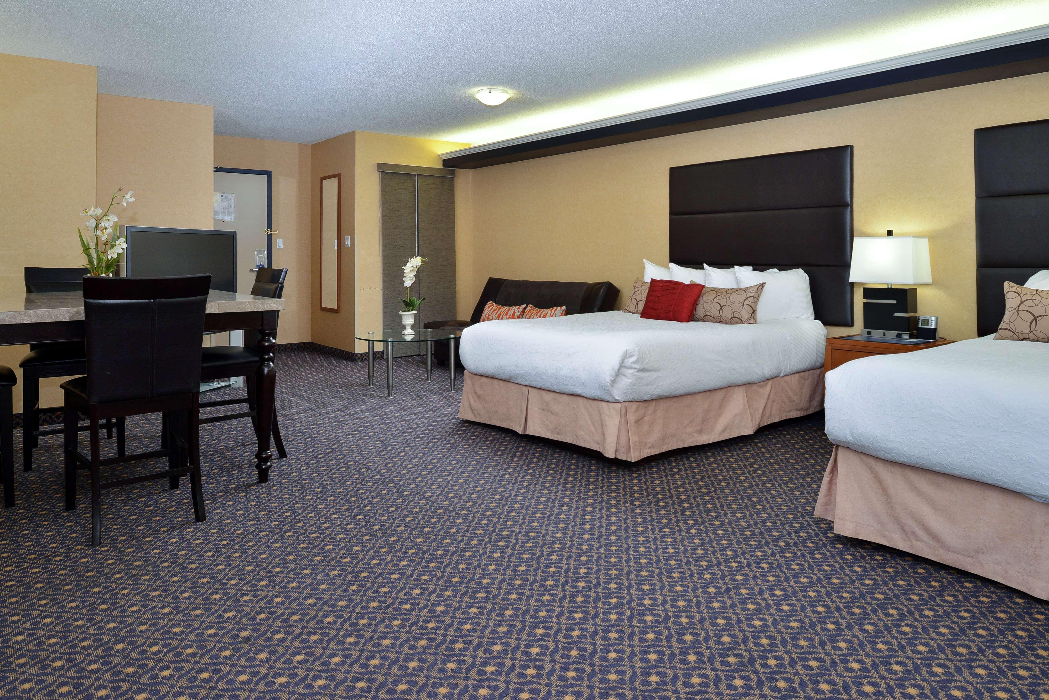 Best Western Plus Regency Inn And Conference Centre Abbotsford Esterno foto