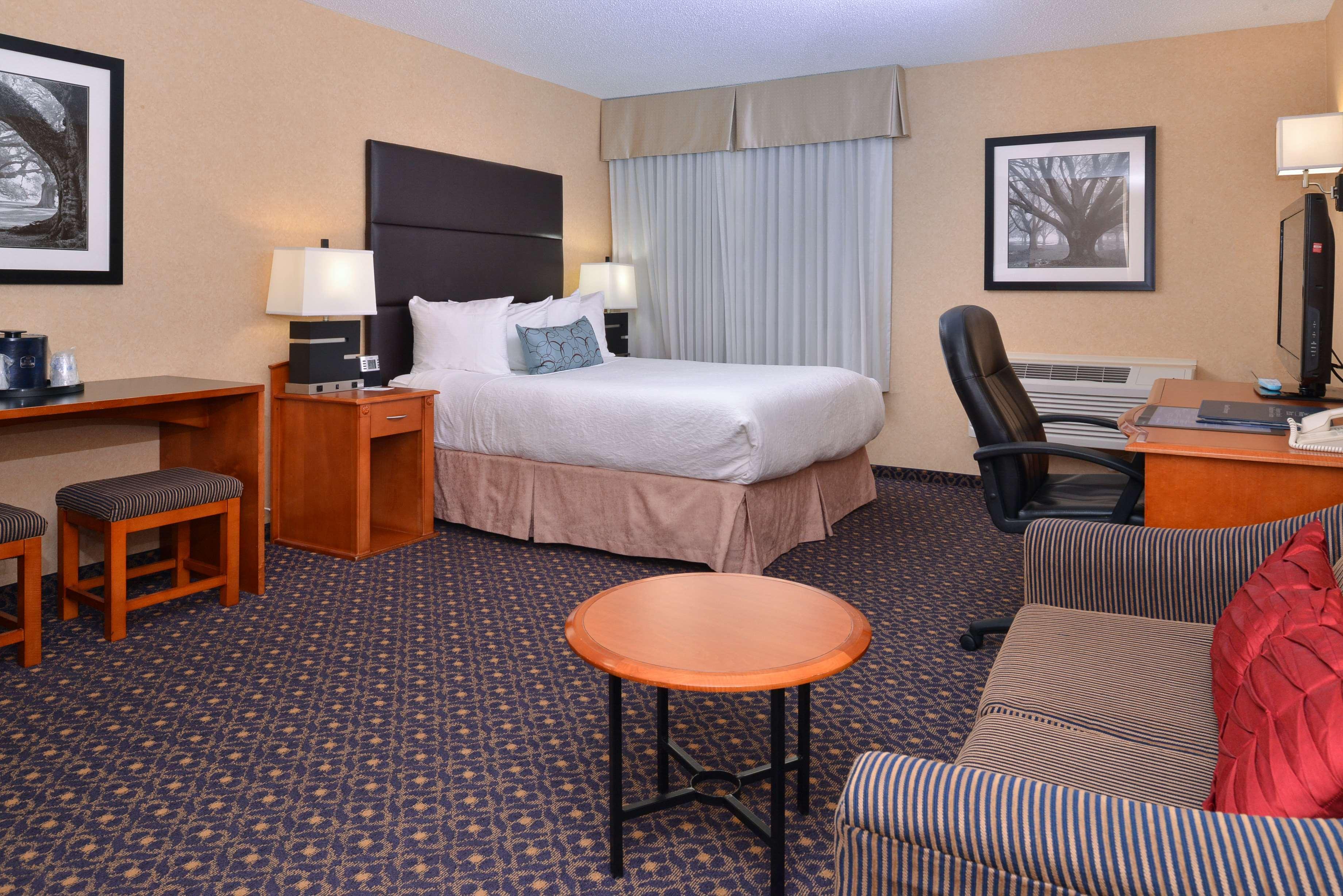 Best Western Plus Regency Inn And Conference Centre Abbotsford Esterno foto