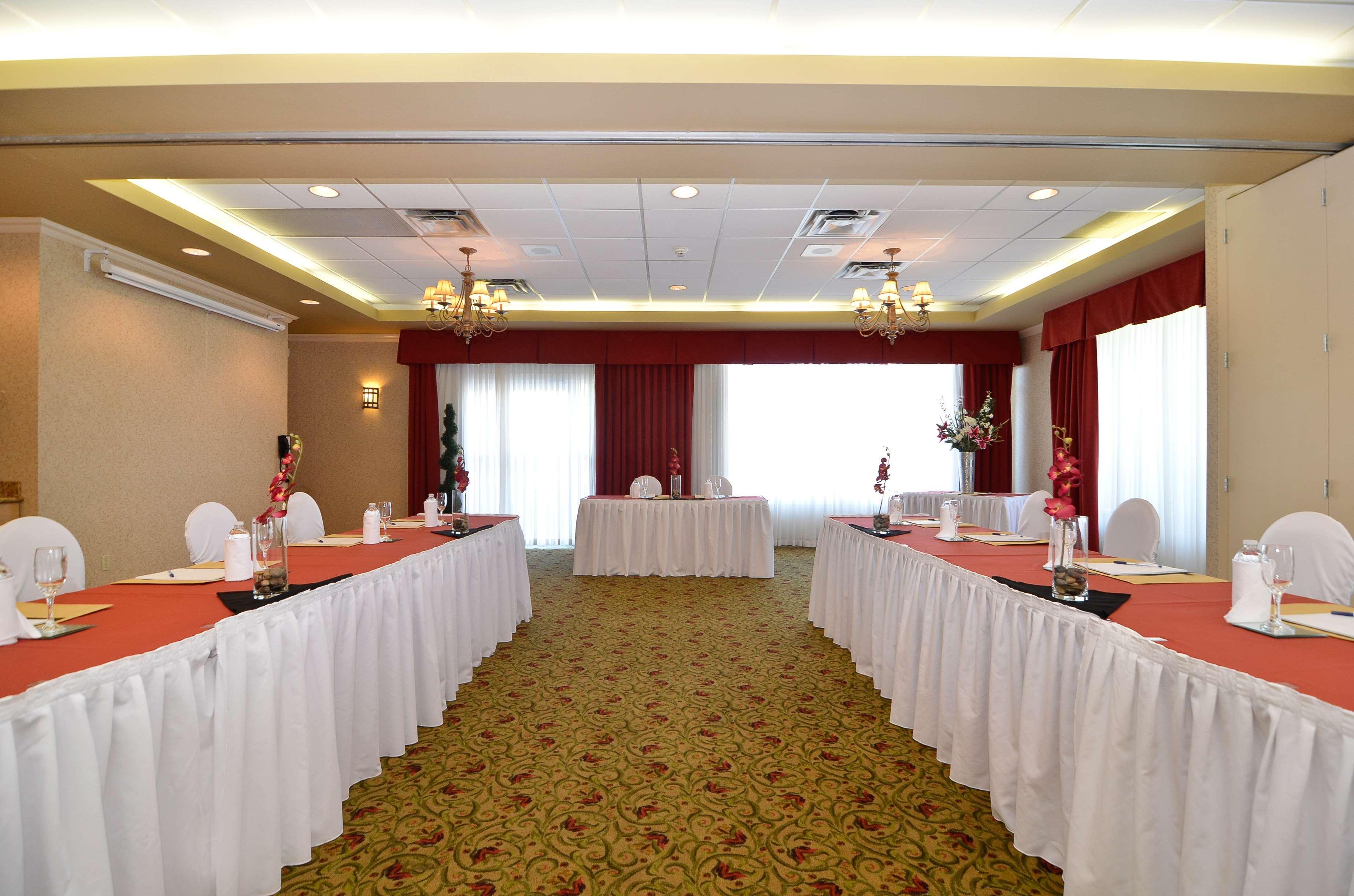 Best Western Plus Regency Inn And Conference Centre Abbotsford Esterno foto